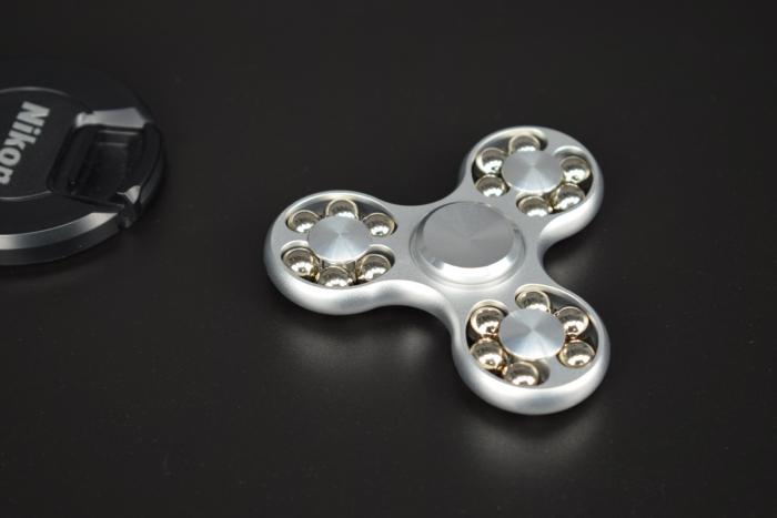 UTGATT5 - Fidget Spinner - Silver