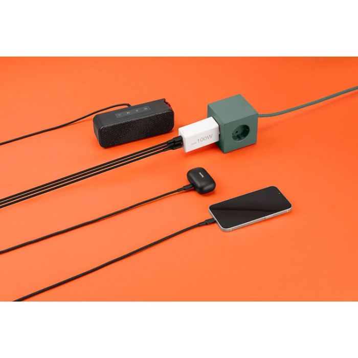 Hama - Hama Snabbladdare 100W 2xUSB-C 1xUSB-A GaN - Vit