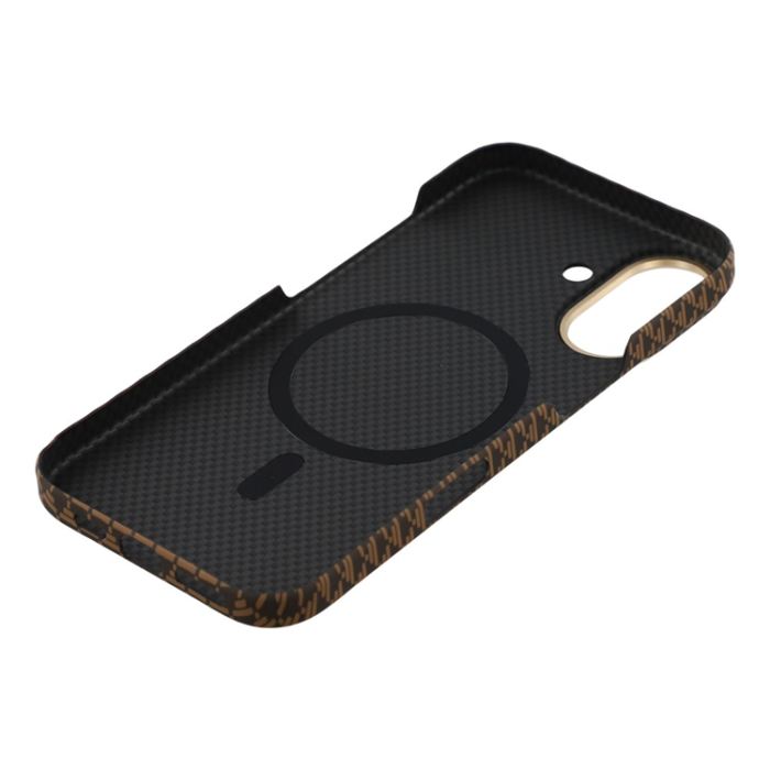 A-One Brand - iPhone 17 Mobilskal MagSafe Carbon Fiber - Solnedgångsguld