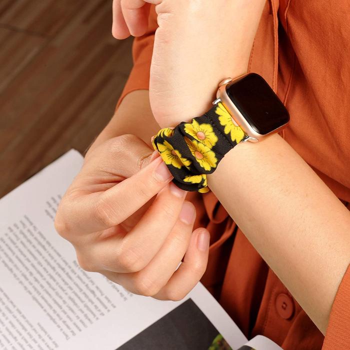 A-One Brand - Armband Scrunchie kompatibel med Apple Watch 4/5/6/SE 42/44mm Blomma