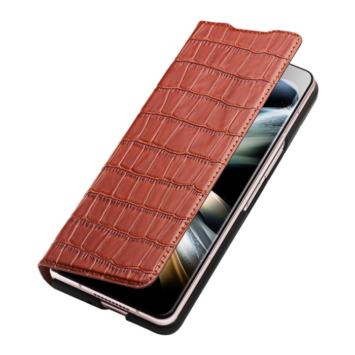 QIALINO - QIALINO Galaxy Z Fold 4 Fodral Äkta Läder Cowhide Crocodile - Brun