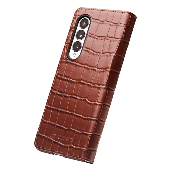 QIALINO - QIALINO Galaxy Z Fold 4 Fodral Äkta Läder Cowhide Crocodile - Brun