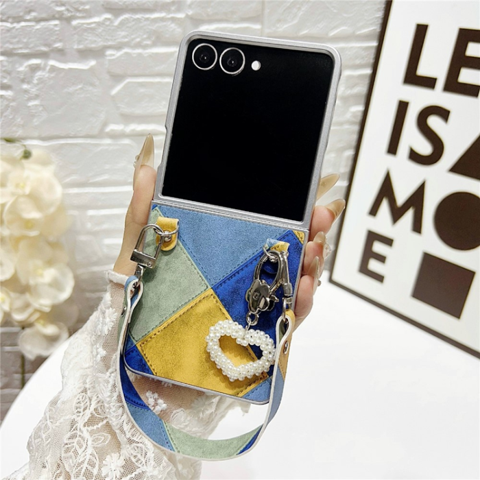 A-One Brand - Galaxy Z Flip 7 Mobilskal Retro Rhombus Med Love Pendant