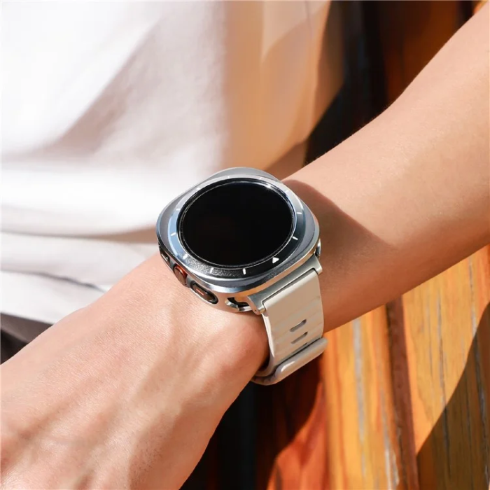 Ringke - Galaxy Watch Ultra (47mm) Skal Bumper - Silver/Vit