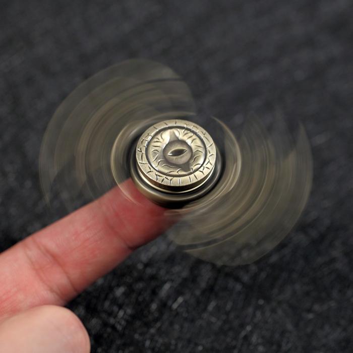 UTGATT5 - Fidget Spinner Dragon Eye