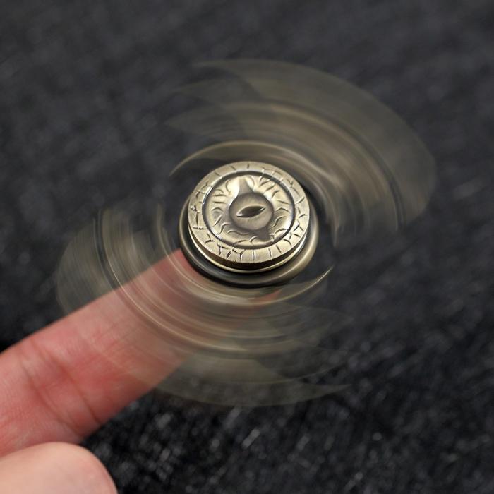 UTGATT5 - Fidget Spinner Dragon Eye