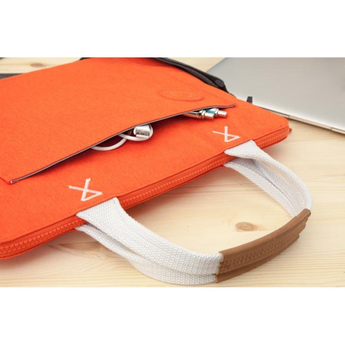 UTGATT5 - Golla Original väska Slim för 16