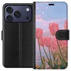 Gustaf - Pl&aring;nboksfodral till Apple iPhone 17 Pro med Rosa Tulpaner