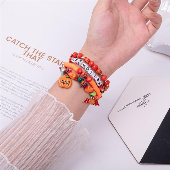 OEM - Apple Watch (49mm/46mm/45mm/44mm/42mm) Armband Halloween Beaded - Bokstäver