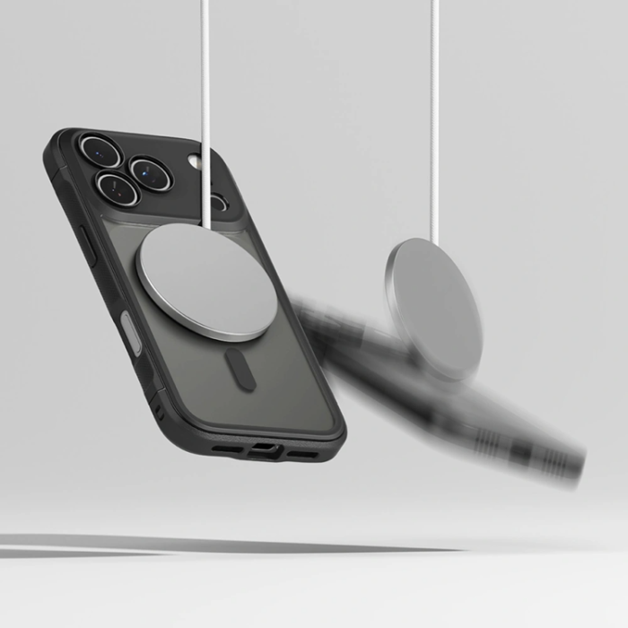 Ringke - Ringke iPhone 17 Pro Mobilskal Magsafe Magnetic Fusion Bold - Matte Svart