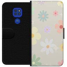 iSecrets - Plånboksfodral till Motorola Moto G9 Play med fejdande blommor