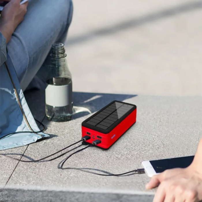 A-One Brand - Solar Powerbank 50000mAH med Camping Light - Röd