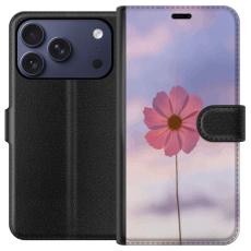 Gustaf - Pl&aring;nboksfodral till Apple iPhone 17 Pro med Rosa blomma