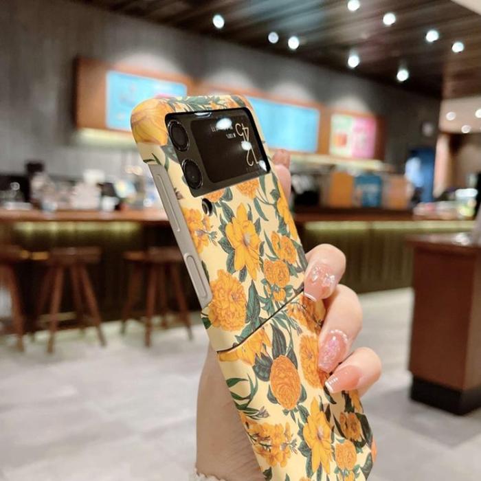 A-One Brand - Galaxy Z Flip 4 Skal Hard PC Floral Pattern - Ink Flower