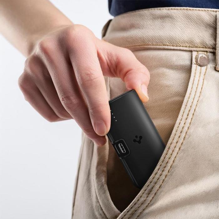 Spigen - Spigen Powerbank 5000mAh 30W - Svart