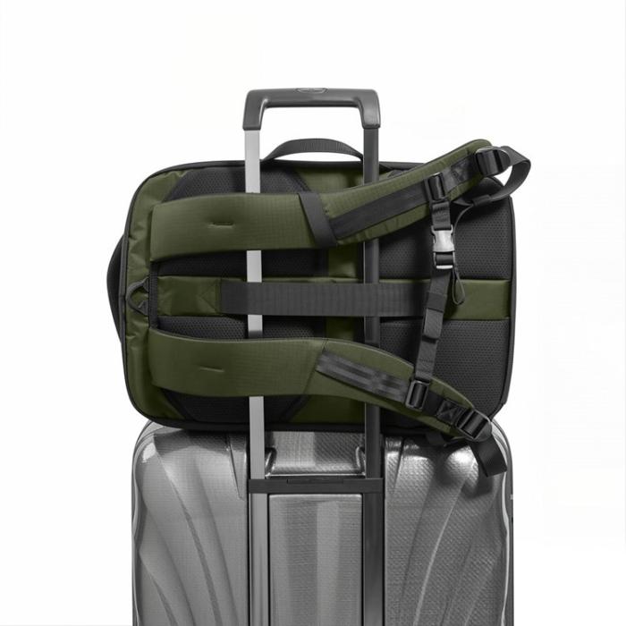 Tech-Protect - Tech-Protect Resväskor 24L 40x30x20 Defender S70 - Military Grön