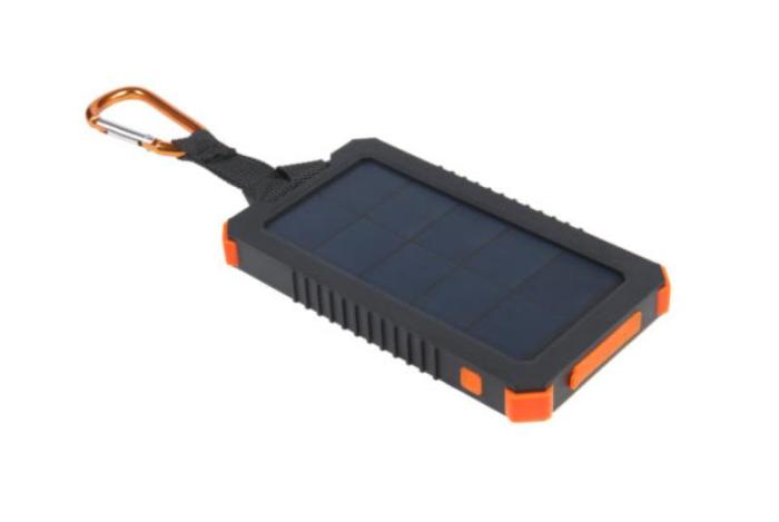 UTGATT1 - Xtorm Solcell Powerbank 11W 5000 mAh USB-C 10W