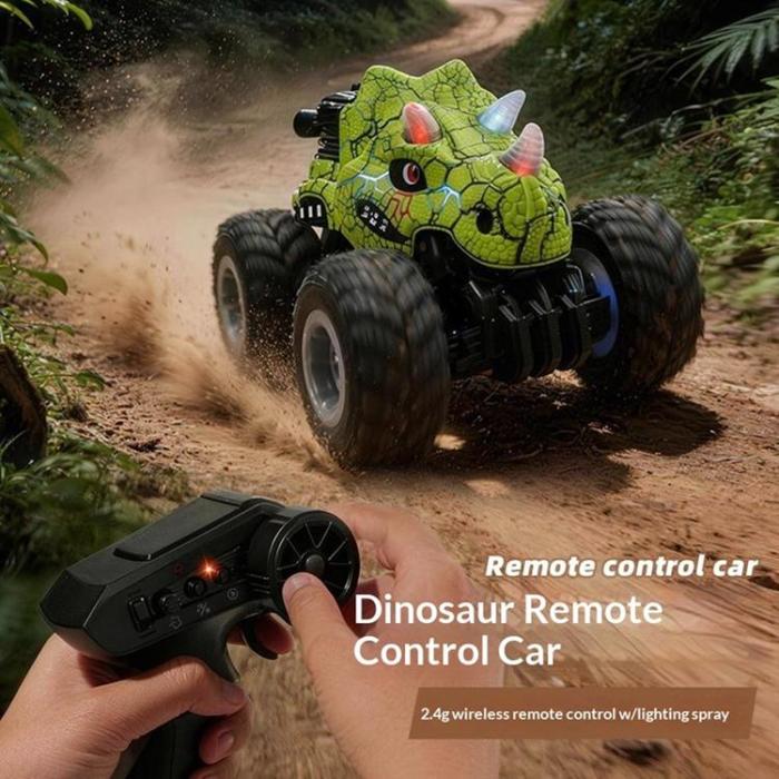 OEM - 2.4GHz Fjärrstyrd Bull Stuntbil Terrängfordon med Vattendimma YL-134 - Blå