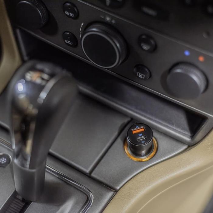 Forever - Forever Billaddare 1xUSB-C 1xUSB 20W + USB-C till USB-C Kabel 60W