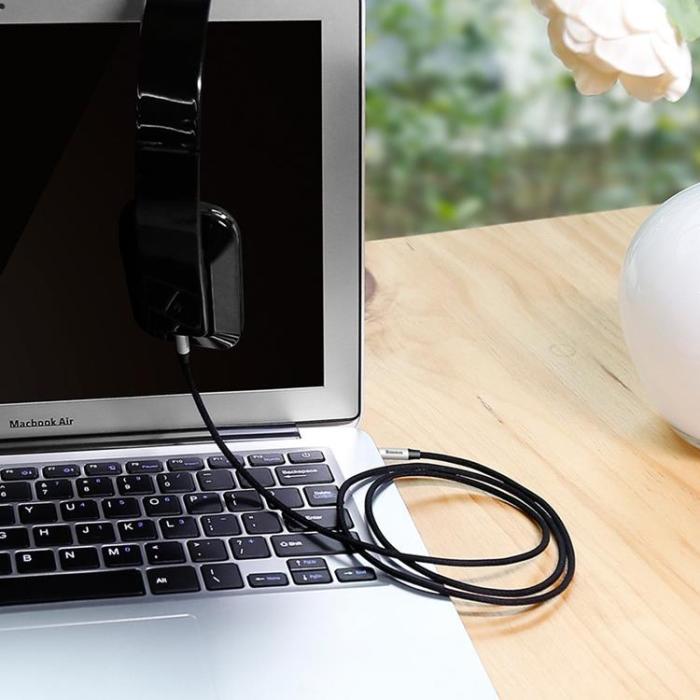 UTGATT1 - Baseus Yiven M30 stereo AUX Kabel - Silver/Svart