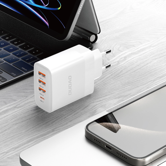 Dudao - Dudao Väggladdare Adaptrar 3x USB-A/1x USB-C 20W - Vit