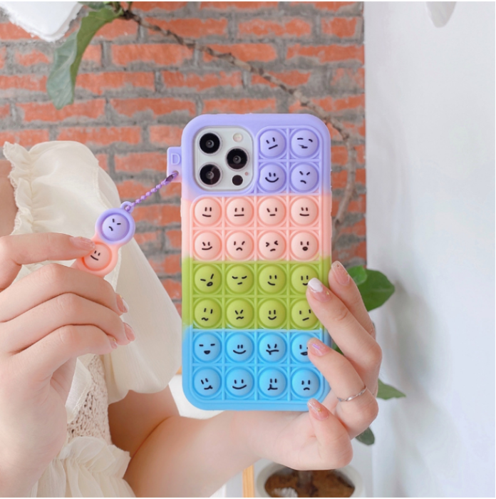 Fidget Toys - Emojis Pop it Fidget Skal till iPhone 11