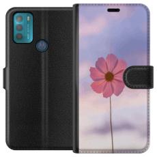 iSecrets - Plånboksfodral till Motorola Moto G50 med Rosa blomma