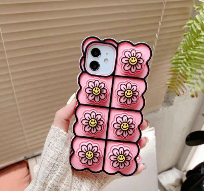Fidget Toys - Smiley Flower Pop it Fidget Skal till iPhone 11 - Magenta