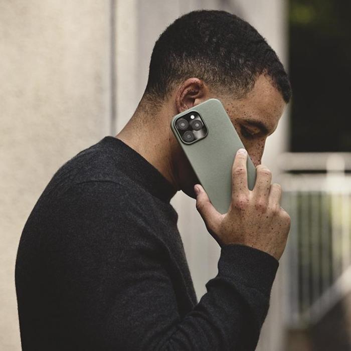 Mujjo - Mujjo iPhone 16 Pro Max Mobilskal MagSafe Läder - Grön Rök