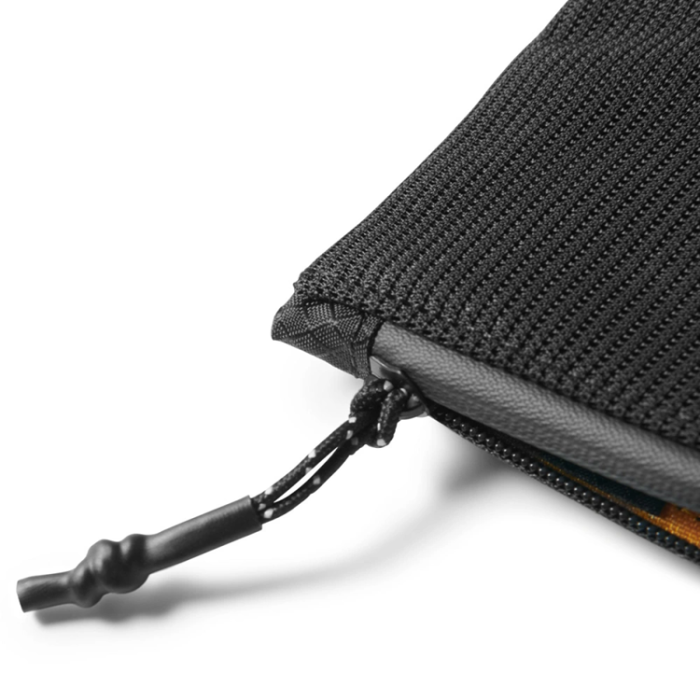 Spigen - Spigen RFID Korthållare LF300 Soft - Svart