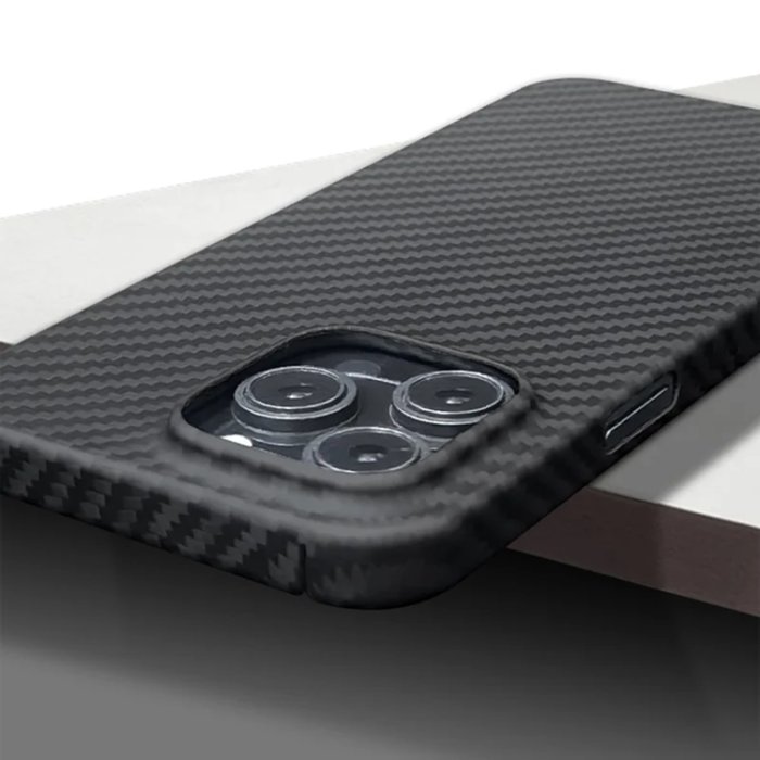 A-One Brand - iPhone 16 Pro Mobilskal Aramid Fiber Coarse Texture - Svart