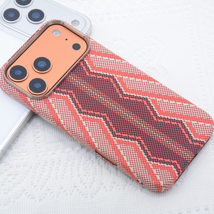 A-One Brand - iPhone 17 Pro Max Mobilskal MagSafe Carbon Fiber - Röd Orm