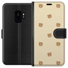 iSecrets - Pl&aring;nboksfodral till Samsung Galaxy S9 med Bj&ouml;rnm&ouml;nster