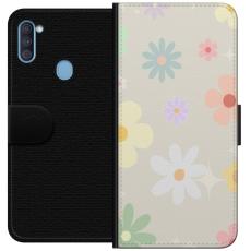iSecrets - Plånboksfodral till Samsung Galaxy A11 med fejdande blommor