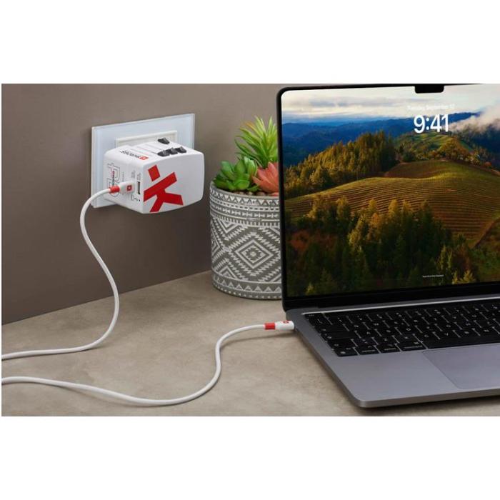 SKROSS - SKROSS World Adapter USB-A/USB-C 45W - Vit