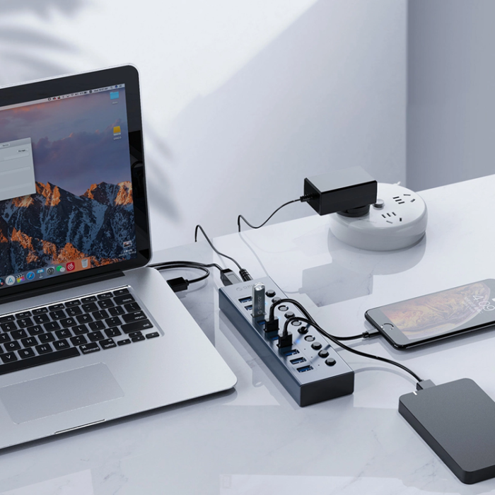 ORICO - Orico Hubb 13xUSB-A 3.0 med Strömbrytare - Grå