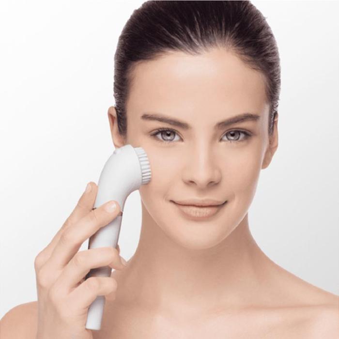 UTGATT1 - BRAUN Ansiktsepilator 851V