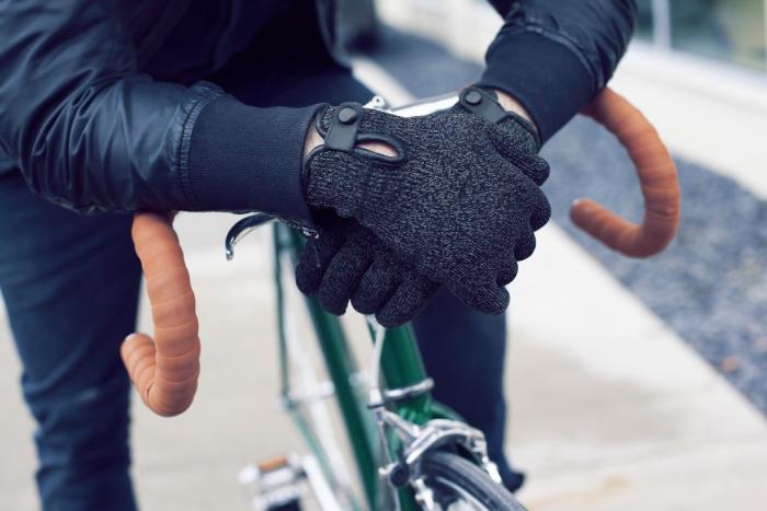 UTGATT1 - Mujjo Double-Layered Touchscreen Gloves - Svart (Small)