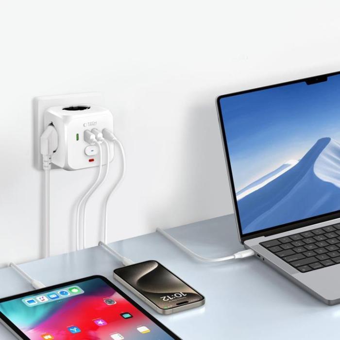 Tech-Protect - Tech-Protect Pcl3x4 Väggladdare adapter 2 Usb & 2 Typ-C & 3 Sockel - Vit
