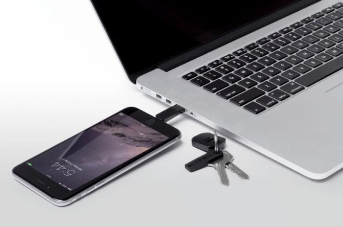 UTGATT5 - BlueLounge Kii Lightning - kraft när du behöver ladda!