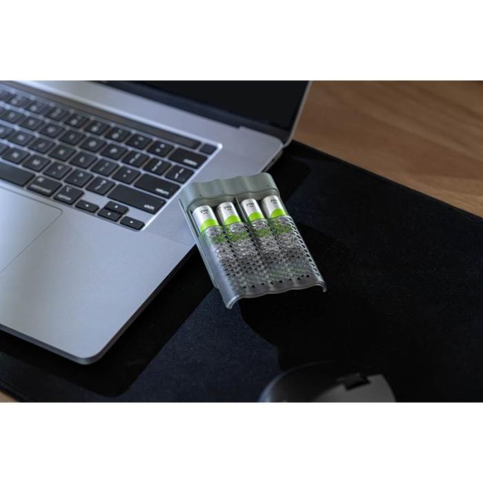GP - GP Batteriladdare Speed Charger M452 4xAA 2600mAh