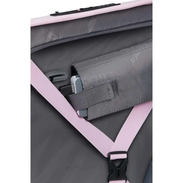 AMERICAN TOURISTER - AMERICAN TOURISTER Novastream Resväska Exp 67 - Rosa