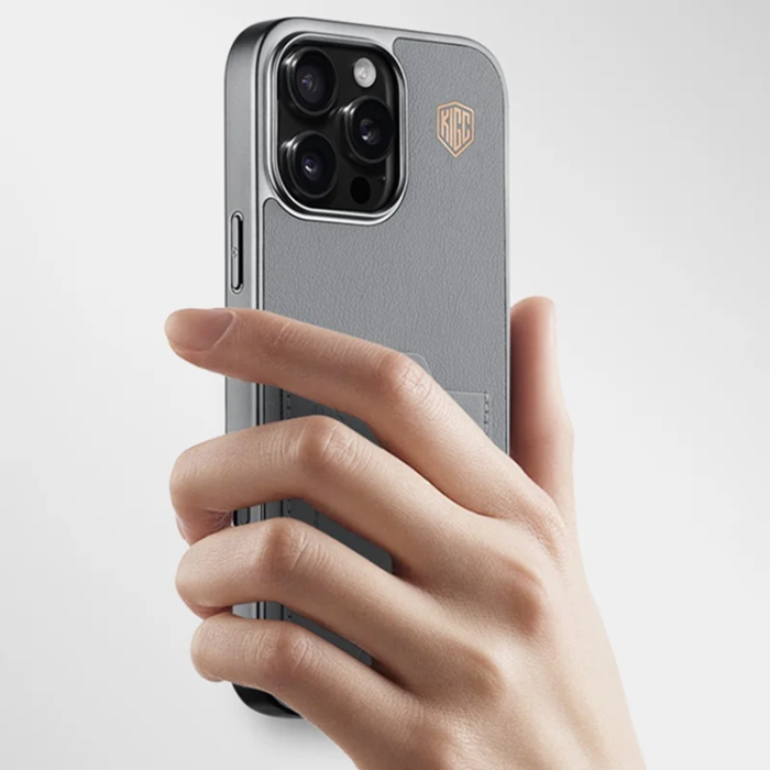 KIGC - KIGC iPhone 16 Pro Mobilskal Korthållare Electroplating - Titanguld