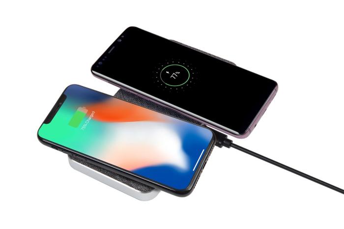 UTGATT4 - Xtorm Wireless Dual Charging Pad (QI) Magic