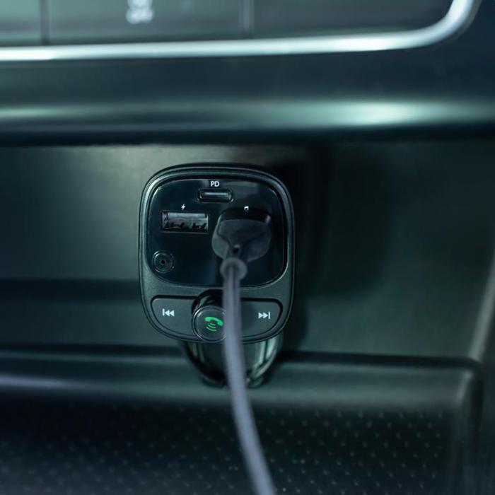 Forever - Forever FM-sändare Med Billadare 30W USB-C 2xUSB-A - Svart
