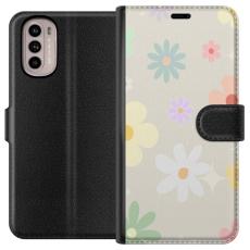iSecrets - Plånboksfodral till Motorola Moto G31 med fejdande blommor