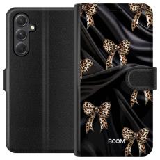 iSecrets - Pl&aring;nboksfodral till Samsung Galaxy A35 med Leopard Bow