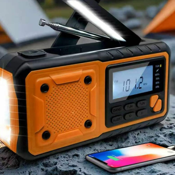 A-One Brand - Radio AM/FM med Ficklampa Solpanel Handvev IPX3 - Svart/Gul