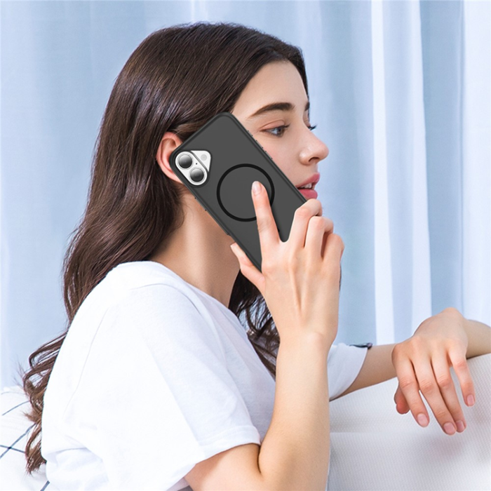 A-One Brand - iPhone 17 Mobilskal MagSafe PC + TPU Shockproof - Svart