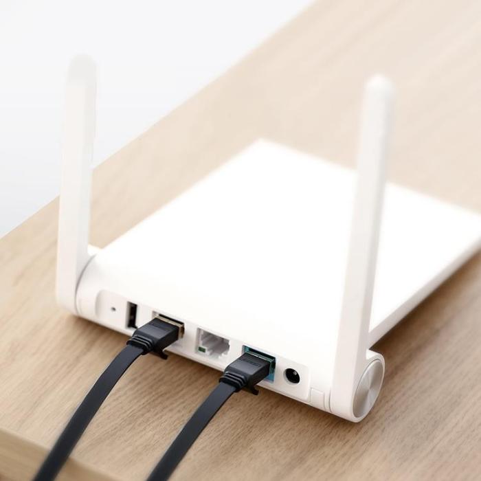 UTGATT - Ugreen Flat RJ45 Cat 7 Nätverkskabel 10m - Svart